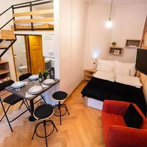  Apartment Chic Loft At Center With Ac Hungary